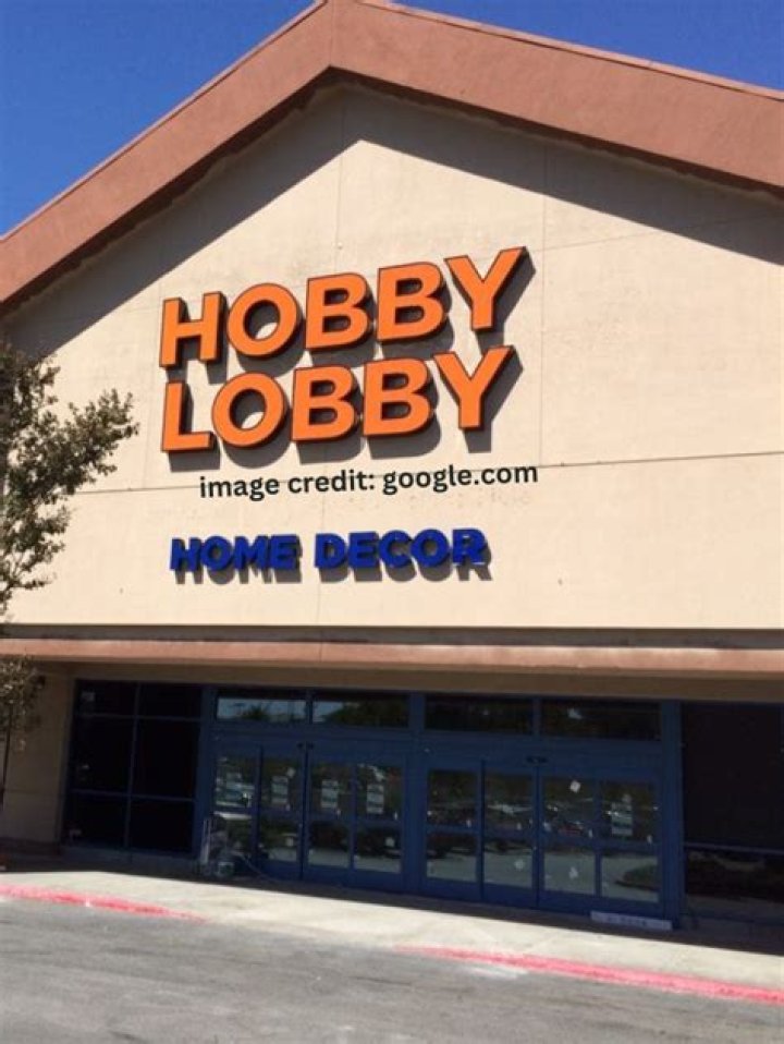 10 Best Things to Buy at Hobby Lobby for Easter