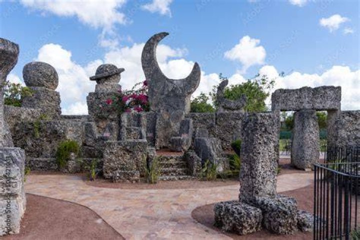 Coral Castle Museum